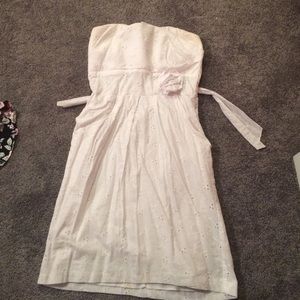 White strapless dress