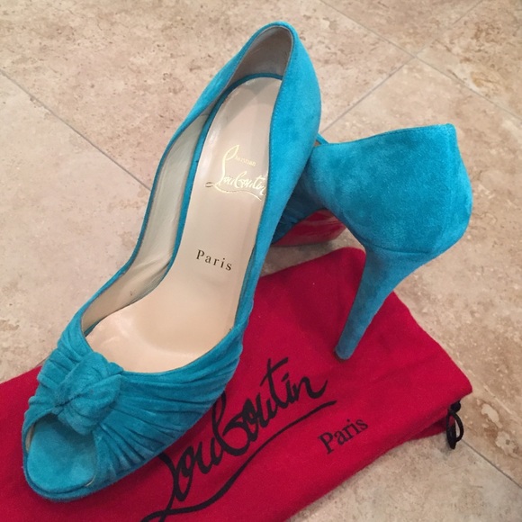 Gorgeous Chrisitan Louboutin Greissimo Pumps - Picture 3 of 4