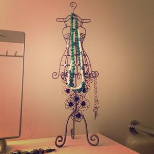 Jewelry holder