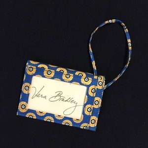 🔴 NWOT Vera Bradley ID Case