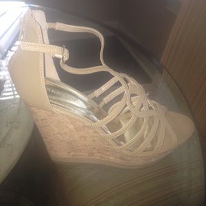 Super Cute taupe Wedges, never worn