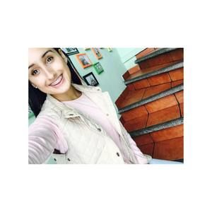 Meet your Posher, Ali