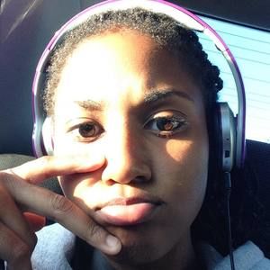 Meet your Posher, Lenice