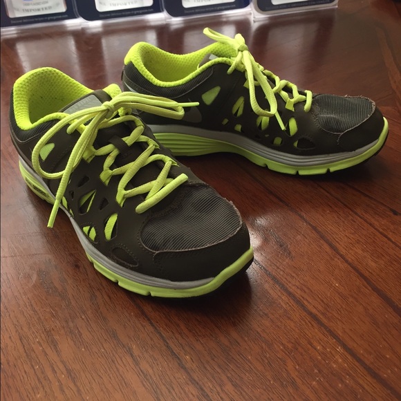 Nike Dual Fusion Running Shoes