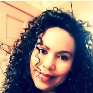 Meet your Posher, Dalila