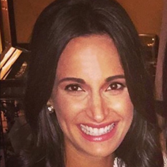 Meet your Posher, Liz