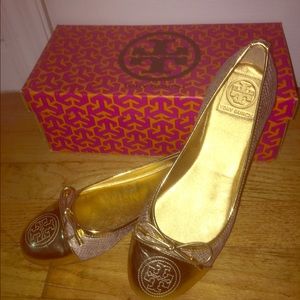 Tory Burch flats- Verbena Met. lux Snake Flat
