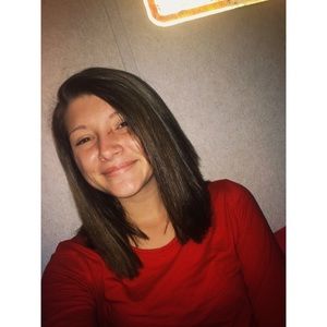 Meet your Posher, Melanie