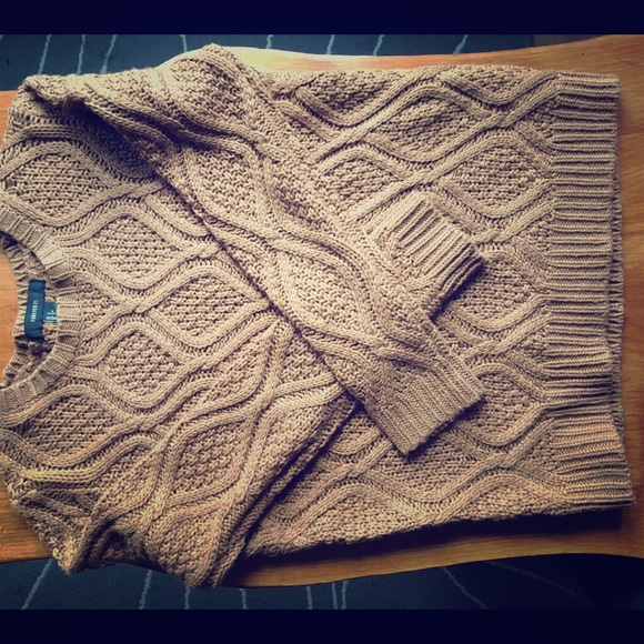 Forever 21 Rust Colored Cable Knit Winter Sweater