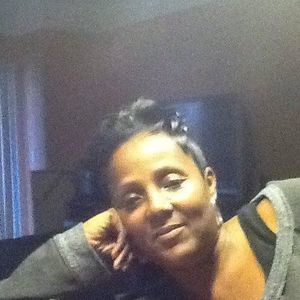 Meet your Posher, Yolanda