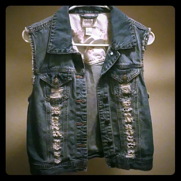 Jean Vest