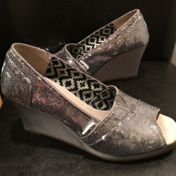 Toms Silver/Grey sequin peep toe wedges