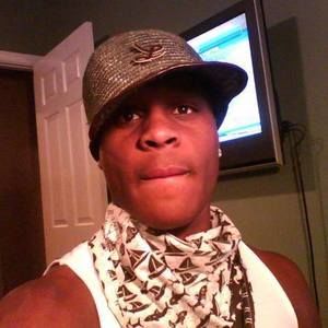 Meet your Posher, Deandre