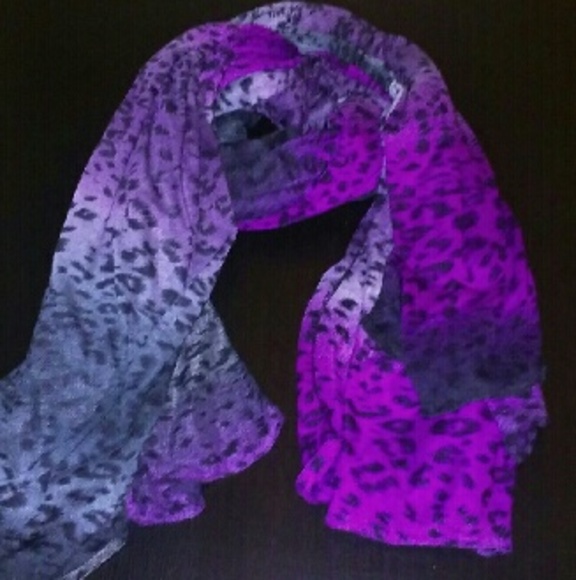 purple leopard print ombre scarf