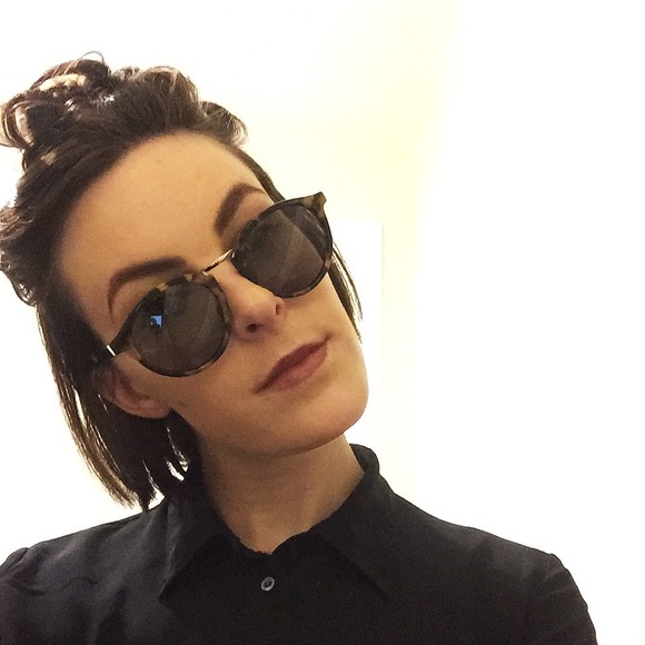 Meet your Posher, Robin