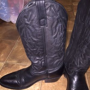 Men's 9.5 leather black Laredo cowboy boots