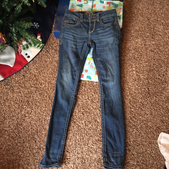 Buckle Black Jeans