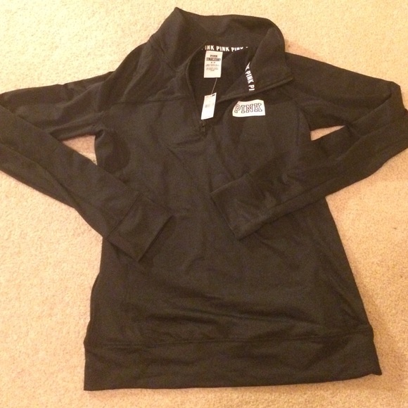 BRAND NEW VS Pink Ultimate Half-zip