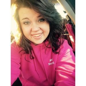 Meet your Posher, Karissa