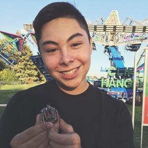 Meet your Posher, Alex