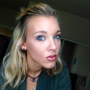 Meet your Posher, Bailey