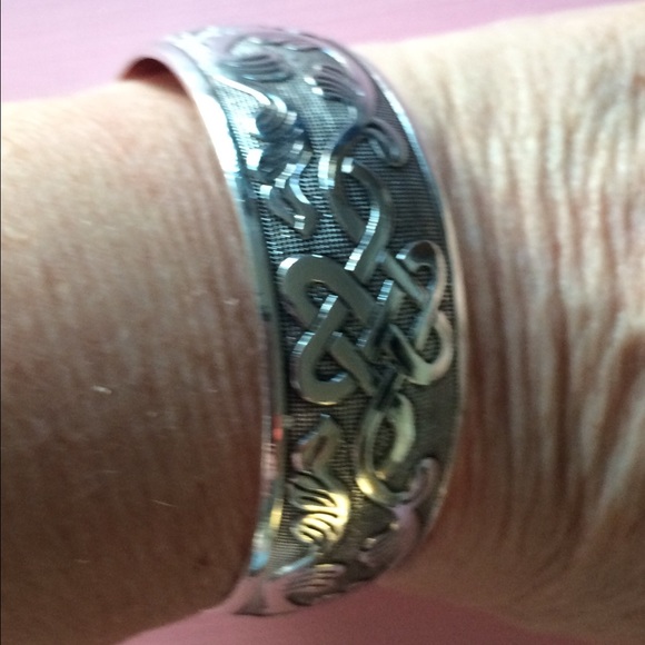 Tibetan Silver Cuff Bracelet - Picture 4 of 4