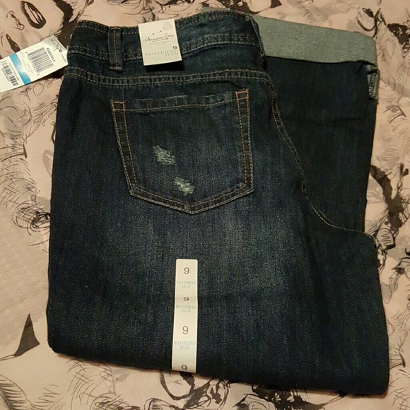 AMERICAN RAG jeans. Size 9 - Picture 2 of 2