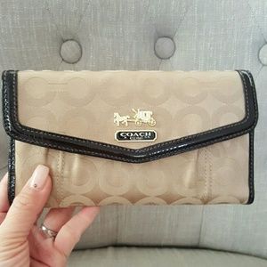 Coach wallet