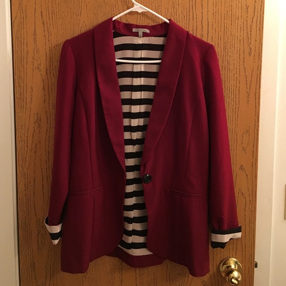 Wine colored blazer w/ black and white lining