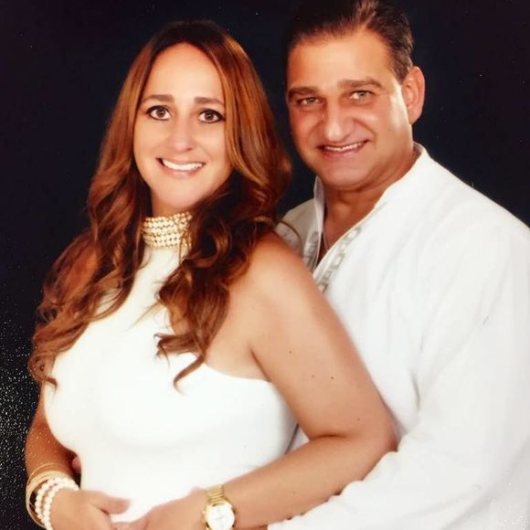 Meet your Posher, Lillian leon - Picture 1 of 1