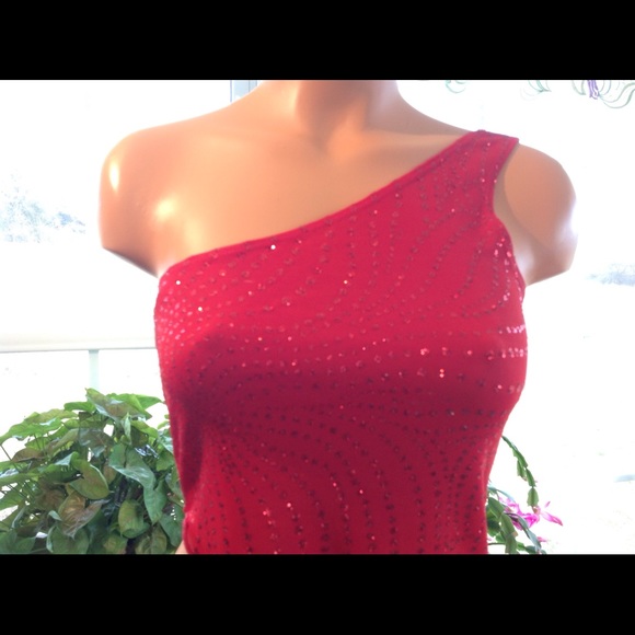 Very Pretty Rave Top $10 - Picture 2 of 4