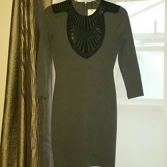 A|X short gray and black 3/4 length sleeve dress