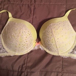 Victoria Secret Bra