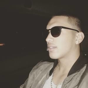 Meet your Posher, Jaybe