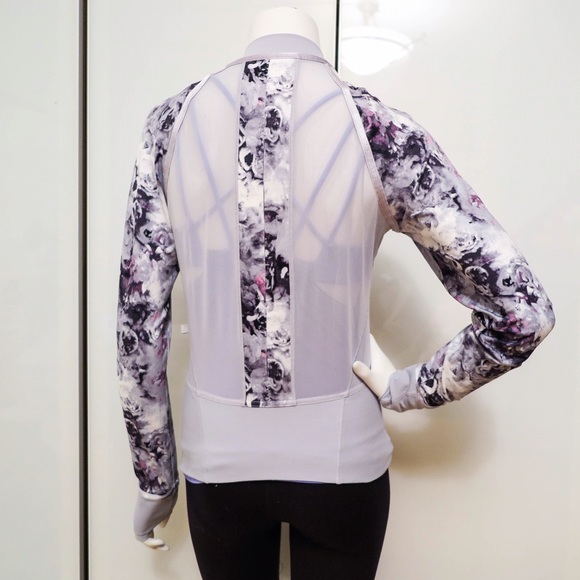 SOLD lululemon lucky jacket 4 - Picture 3 of 4