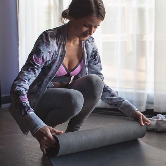 SOLD lululemon lucky jacket 4 - Picture 4 of 4