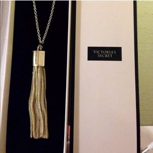 VS secret gold tassel necklace