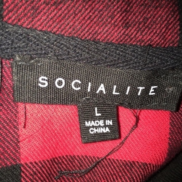 Red and Black flannel - Picture 3 of 3
