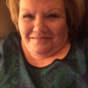 Meet your Posher, Debra