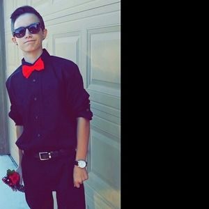 Meet your Posher, Nico