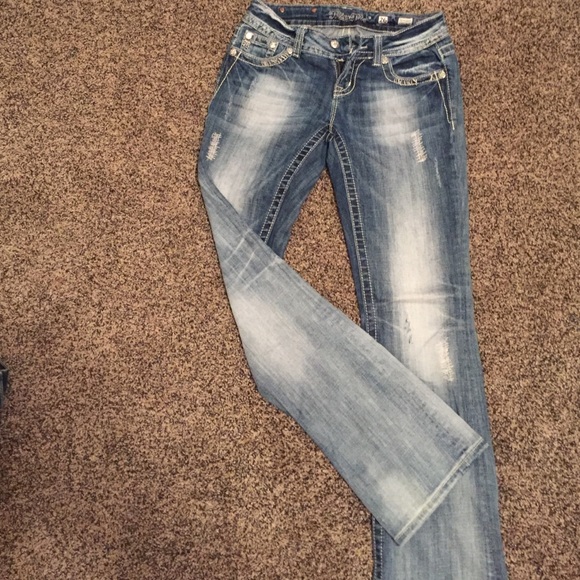 Miss Me Jeans - Picture 2 of 4