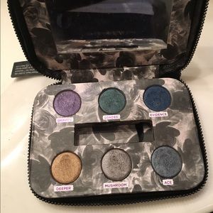 Urban decay eyeshadow