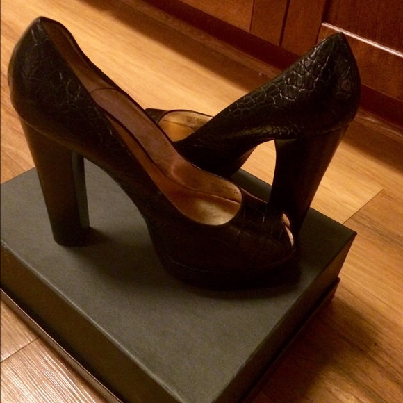 Price drop  MICHAEL KORS PEEP TOE  💓EUC - Picture 2 of 4