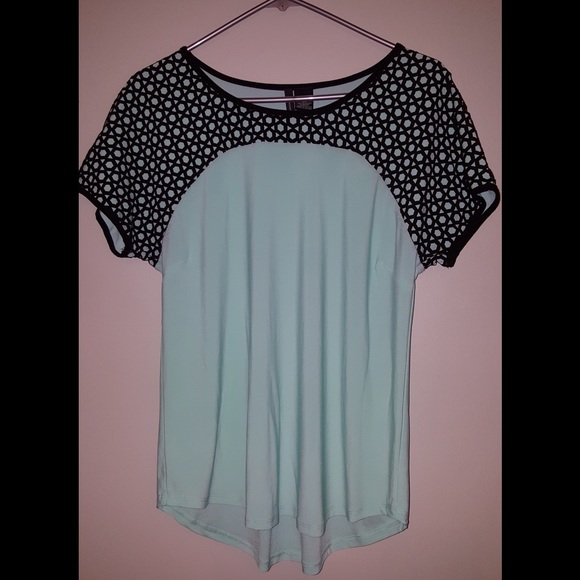 New Directions Blouse - Picture 2 of 4