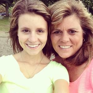 Meet your Posher, Laurie