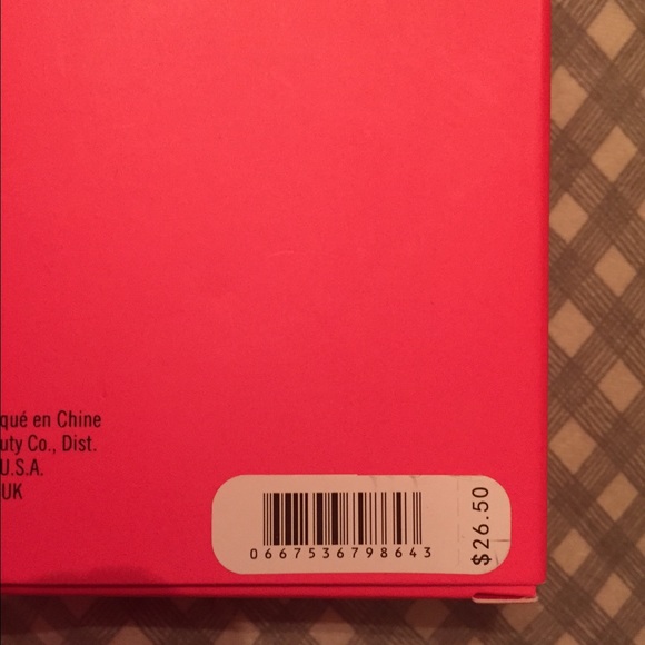 NWT-Victoria Secret Soft Case IPhone 5/5S - Picture 2 of 2