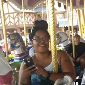 Meet your Posher, Kiki