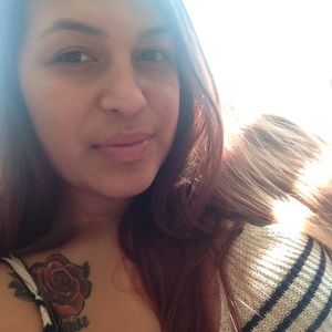 Meet your Posher, Kasandra