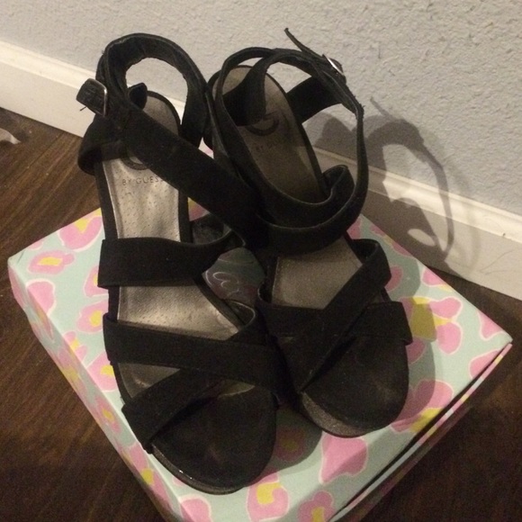 Final Price! Guess sparkle wedges - Picture 1 of 4