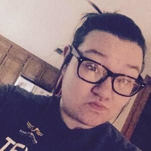 Meet your Posher, Hailey